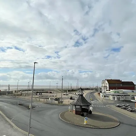 Kimberley Holiday Apartments Cleveleys Exterior photo